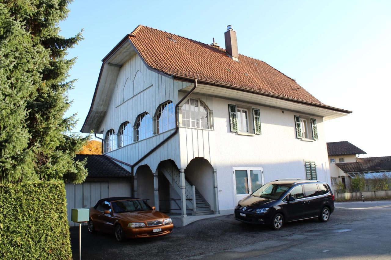 Bed N Bureau अपार्टमेंट Roggwil (Oberaargau)